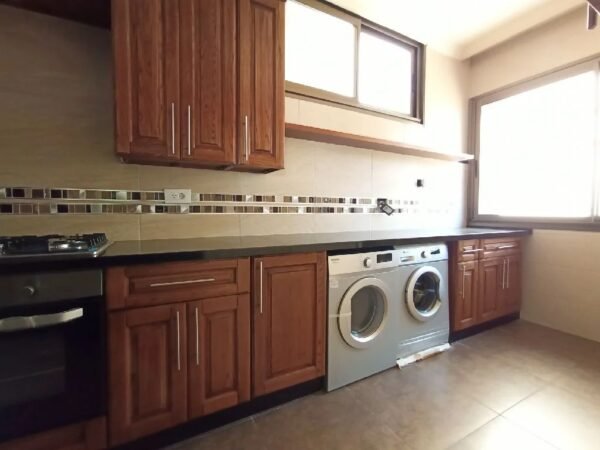 Ras Beirut appartment for rent - Image 3